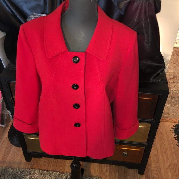 red coat size 18